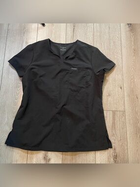 Jaanuu Black V-Neck Scrub Top Women's Size M One-Pocket Stretch Medical Top